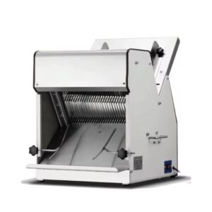 Compact bread slicer with 31 blades